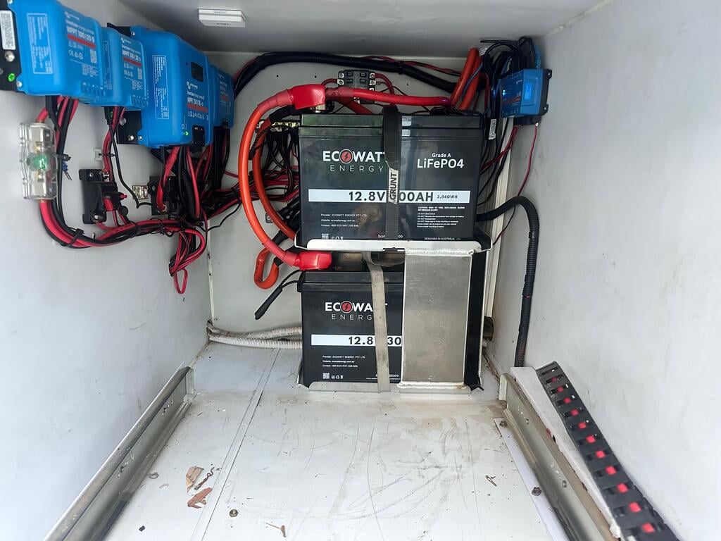 EcoStore 300Ah 12V LiFePO4 Battery - (EVE Cells) & (Bluetooth BMS - JBD) - 300A Max Charge/Discharge